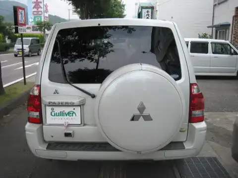 カタログ画像：パジェロ （PAJERO） アクティブフィールドエディション 2005年1月 LA-V73W 3000cc ウォームホワイトパール バック