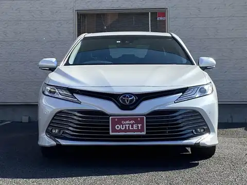 カタログ画像：カムリ （CAMRY） Ｇ 2019年12月 6AA-AXVH75 2500cc プラチナホワイトパールマイカ 燃費21.6km / l フロント