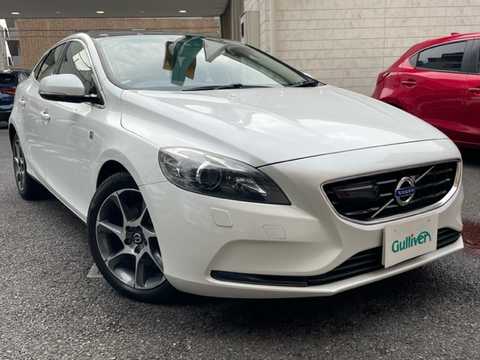 カタログ画像：Ｖ４０ （V40） オーシャンレースエディション 2015年3月 DBA-MB4164T 1600cc クリスタルホワイトパール 燃費16.2km / l メイン（その他）