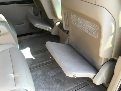 カタログ画像：アルファード （ALPHARD） ３５０Ｇ Ｌパッケージ 2011年11月 DBA-GGH25W 3500cc ダークブルーマイカ 燃費9.1km / l 内装