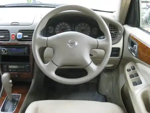 カタログ画像：ブルーバードシルフィ （BLUEBIRD SYLPHY） １８Ｖｉ－４ 2003年2月 TA-QNG10 1800cc チタニウムシルバー（Ｍ） 燃費12.2km / l 内装