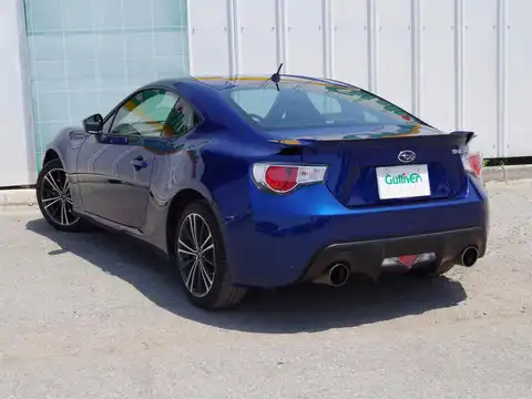 カタログ画像：ＢＲＺ （BRZ） Ｒ 2012年3月 DBA-ZC6 2000cc ＷＲブルー・マイカorギャラクシィブルー・シリカ 燃費12.8km / l バック