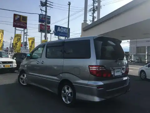 カタログ画像：アルファードＶ （ALPHARD V） ＭＳ 2005年4月 TA-MNH15W 3000cc グレーメタリック 燃費8.6km / l バック