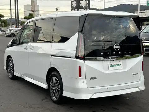 カタログ画像：セレナ （SERENA） ｅ－パワー Ｘ 2024年9月 6AA-GC28 1400cc プリズムホワイト（3P） 燃費20.6km / l 外装