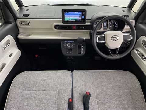 カタログ画像：ムーヴキャンバス （MOVE CANBUS） セオリーＧ 2025年6月 5BA-LA850S 660cc サンドベージュメタリック 燃費22.9km / l フロント