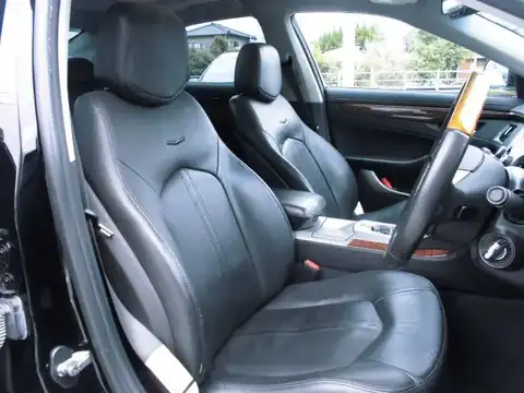 カタログ画像：キャデラックＣＴＳ （CADILLAC CTS） ３．６プレミアム 2010年1月 ABA-X322B 3600cc セーブルブラック 燃費8.0km / l 内装