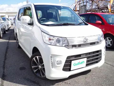 カタログ画像：ワゴンＲスティングレー （WAGON R STINGRAY） Ｔ 2014年8月 DBA-MH34S 660cc クリスタルホワイトパール 燃費27.0km / l メイン（その他）