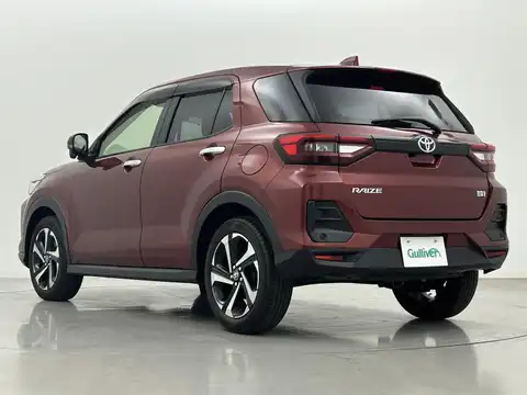カタログ画像：ライズ （RAIZE） Ｚ 2024年11月 3BA-A210A 1000cc ファイアークォーツレッドメタリック 燃費17.4km / l バック