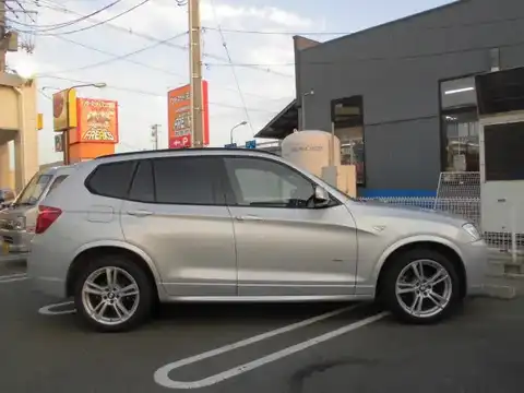 カタログ画像：Ｘ３ （X3） ｘＤｒｉｖｅ ２０ｄ ブルーパフォーマンス Ｍスポーツパッケージ 2012年9月 LDA-WY20 2000cc 燃費18.6km / l 外装