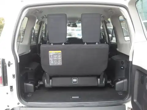 カタログ画像：パジェロ （PAJERO） エクシード プレミアムエディション 2009年12月 DBA-V93W 3000cc ウォームホワイトパール 内装