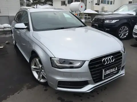 カタログ画像：Ａ４アバント （A4 AVANT） ２．０ＴＦＳＩクワトロ 2013年7月 DBA-8KCDNF 2000cc アイスシルバーメタリック 燃費13.6km / l メイン（その他）