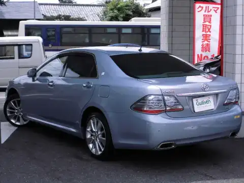 カタログ画像：クラウンハイブリッド （CROWN HYBRID） ハイブリッド スタンダードパッケージ 2008年5月 DAA-GWS204 3500cc ライトブルーマイカメタリック 燃費14.0km / l バック