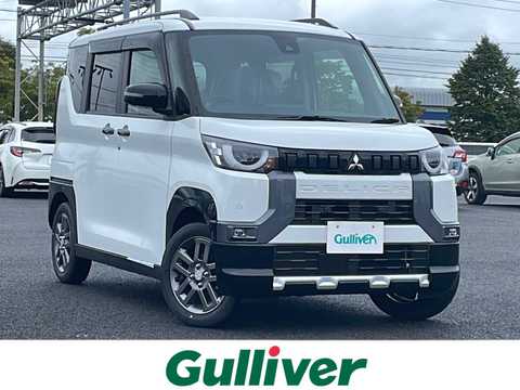 カタログ画像：デリカミニ （DELICA MINI） Ｔ プレミアム 2023年5月 4AA-B38A 660cc ホワイトパール×ブラックマイカorホワイトパール 燃費17.5km / l メイン（その他）