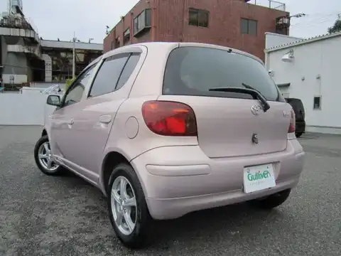 カタログ画像：ヴィッツ （VITZ） Ｕ Ｄパッケージ ビューティフルセレクション 2002年4月 TA-NCP10 1300cc ペールローズメタリックオパール 燃費18.0km / l バック