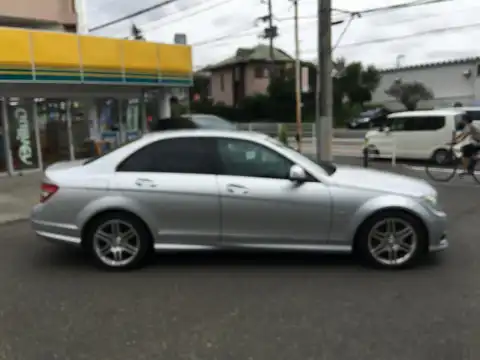 カタログ画像：Ｃクラス （C-CLASS） Ｃ３００アバンギャルドＳ 2007年6月 DBA-204054 3000cc キューバナイトシルバー（Ｍ）orイリジウムシルバー（Ｍ）orパラジウムシルバー（Ｍ） 燃費9.5km / l 外装