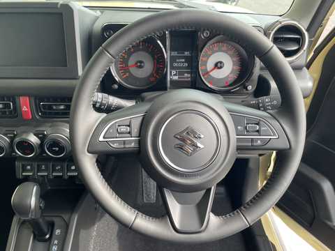 カタログ画像：ジムニー （JIMNY） ＸＧ 2025年11月 3BA-JB64W 660cc 燃費14.3km / l 内装