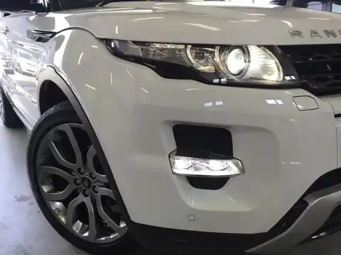 カタログ画像：レンジローバーイヴォーク （RANGE ROVER EVOQUE） ダイナミックリミテッド 2013年11月 CBA-LV2A 2000cc フジ・ホワイト 燃費10.6km / l 外装