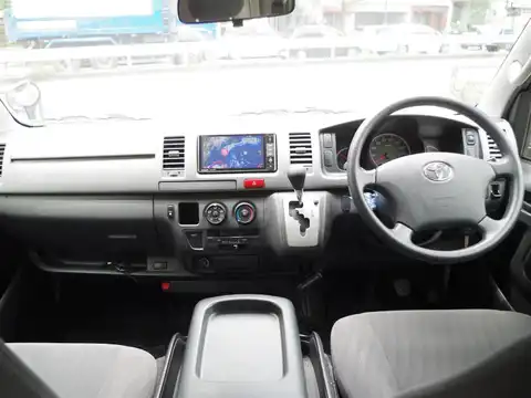 カタログ画像：ハイエースバン （HIACE VAN） ＤＸ ＧＬパッケージ仕様車 2010年7月 LDF-KDH201V 3000cc ホワイト 燃費13.4km / l 内装