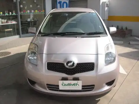 カタログ画像：ヴィッツ （VITZ） Ｆ アドバンスドエディション 2007年1月 DBA-SCP90 1300cc ローズメタリックオパール 燃費19.6km / l フロント