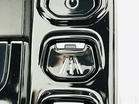 カタログ画像：ＤＢＸ （DBX） ７０７ 2022年2月 7BA-AM801 4000cc 外装