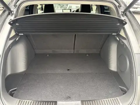カタログ画像：ＺＲ－Ｖ （ZR-V） ｅ：ＨＥＶ Ｚ 2024年7月 6AA-RZ4 2000cc スーパープラチナグレー・メタリック 燃費22.0km / l 内装