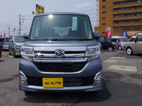 カタログ画像：タント （TANTO） カスタムＲＳ 2015年5月 DBA-LA600S 660cc メテオライトグレーイリュージョナルパール 燃費26.0km / l フロント