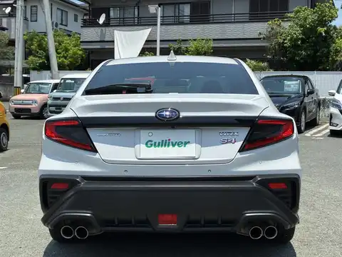 カタログ画像：ＷＲＸ Ｓ４ （WRX S4） ＳＴＩスポーツＲ－ブラックリミテッド 2024年12月 5BA-VBH 2400cc セラミックホワイト 燃費10.7km / l バック