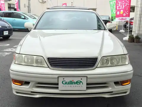 カタログ画像：マークII （MARK II） ツアラーＶ 1998年8月 GF-JZX100 2500cc ホワイトパールマイカ 燃費9.6km / l フロント