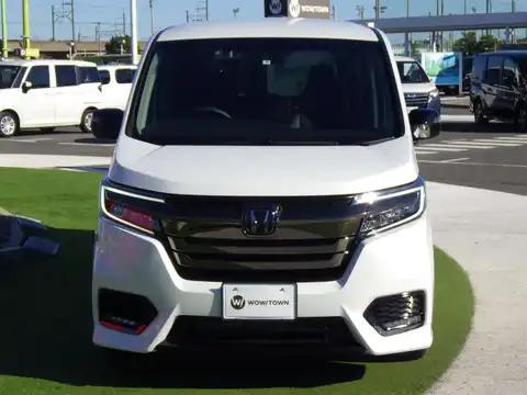 カタログ画像：ステップワゴンスパーダ （STEPWAGON SPADA） スパーダ・クールスピリット ホンダセンシング 2020年1月 6BA-RP3 1500cc プラチナホワイト・パール 燃費13.6km / l フロント