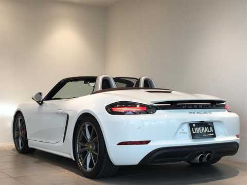 カタログ画像：７１８ボクスター （718 BOXSTER） ７１８ボクスター 2019年6月 ABA-982J1 2000cc ホワイト 外装