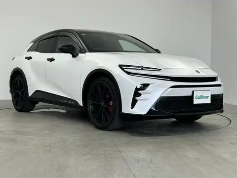 カタログ画像：クラウンスポーツ （CROWN SPORT） ＲＳ 2025年7月 6LA-AZSH37W 2500cc プレシャスホワイトパールorブラック×プレシャスホワイトパール 燃費20.3km / l メイン（その他）