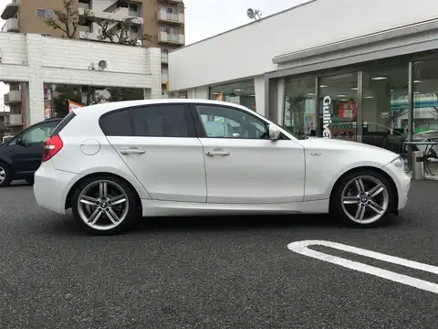 カタログ画像：１シリーズ （1 SERIES） １２０ｉ 2008年10月 ABA-UD20 2000cc 燃費11.6km / l 外装