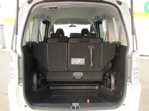 カタログ画像：ステップワゴンスパーダ （STEPWAGON SPADA） インターナビ パワーエディション 2012年11月 DBA-RK6 2000cc ホワイトオーキッド・パール 燃費13.6km / l 内装