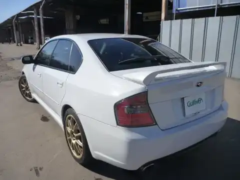 カタログ画像：レガシィＢ４ （LEGACY B4） ２．０ＧＴスペックＢ 2003年6月 TA-BL5 2000cc サテンホワイト 燃費12.0km / l バック