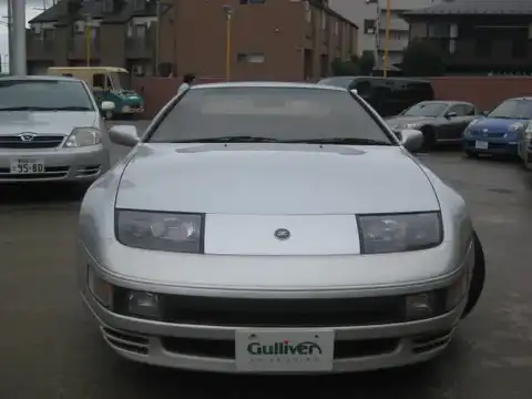 カタログ画像：フェアレディＺ （FAIRLADY Z） ３００ＺＸツインターボ ２シーター・標準ルーフ 1992年8月 E-CZ32 3000cc シルバーメタリック 燃費7.5km / l フロント