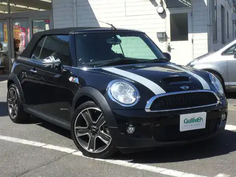 カタログ画像：ＭＩＮＩ （MINI） クーパーＳ コンバーチブル 2010年3月 DBA-ZP16 1600cc ミッドナイト・ブラック（メタリック） 燃費13.2km / l メイン（その他）