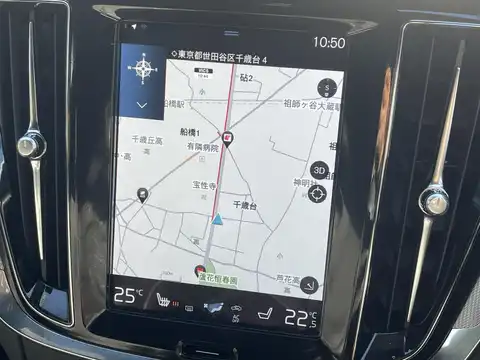 カタログ画像：Ｖ６０ （V60） Ｂ５ Ｒデザイン 2022年4月 5AA-ZB420TM 2000cc アイスホワイト 燃費13.7km / l 内装