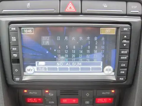 カタログ画像：Ａ４ （A4） １．８Ｔ ラグジュアリーライン 2007年3月 GH-8EBFB 1800cc アイビスホワイト 燃費11.4km / l 内装