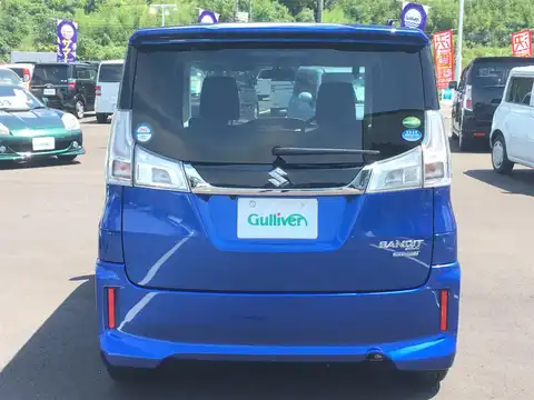 カタログ画像：ソリオバンディット （SOLIO BANDIT） ハイブリッドＭＶ デュアルカメラブレーキサポート装着車 2015年8月 DAA-MA36S 1200cc ブーストブルーパールメタリック 燃費27.8km / l バック