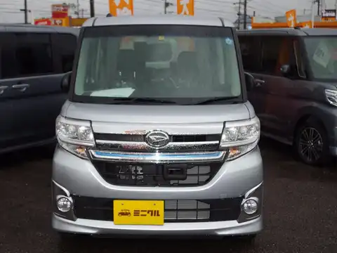 カタログ画像：タント （TANTO） カスタムＲＳ トップエディションＳＡ 2014年10月 DBA-LA610S 660cc ブライトシルバーメタリック 燃費24.6km / l フロント