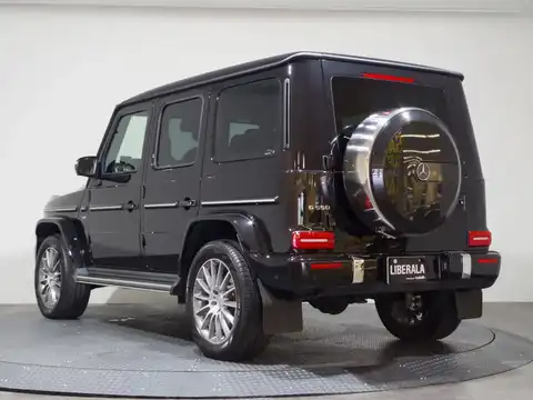 カタログ画像：Ｇクラス （G-CLASS） Ｇ５５０ ＡＭＧライン 2019年1月 ABA-463260 4000cc オブシディアンブラック（Ｍ）orマグネタイトブラック（Ｍ） 燃費7.9km / l バック