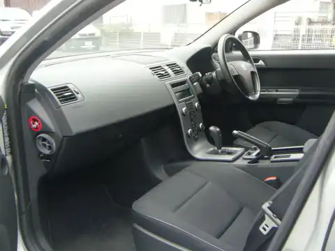 カタログ画像：Ｓ４０ （S40） ２．０ｅアクティブ 2009年3月 CBA-MB4204S 2000cc シルバーメタリックorカメレオンブルーパール 燃費11.6km / l 内装