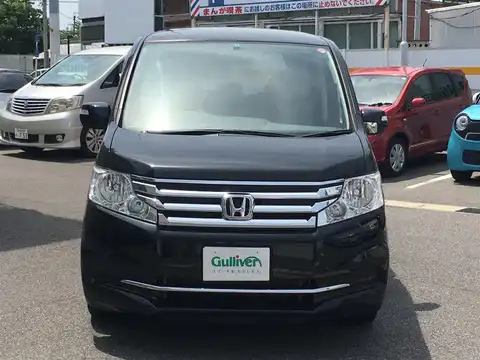 カタログ画像：ステップワゴン （STEPWAGON） Ｌｉ 2012年6月 DBA-RK2 2000cc クリスタルブラック・パール 燃費13.6km / l フロント