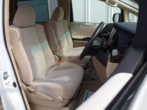 カタログ画像：アルファード （ALPHARD） ２４０Ｘ サイドリフトアップシート装着車 2014年4月 DBA-ANH25W 2400cc ホワイトパールクリスタルシャイン 燃費10.4km / l 内装