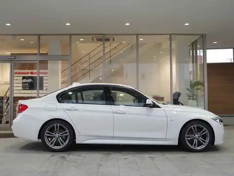 カタログ画像：３シリーズ （3 SERIES） ３２０ｄ Ｍスポーツ スタイルエッジ 2015年5月 LDA-3D20 2000cc アルピン・ホワイトⅢ 燃費19.4km / l 外装