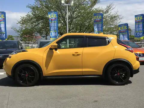 カタログ画像：ジューク （JUKE） １６ＧＴ ＦＯＵＲ 2018年5月 CBA-NF15 1600cc サンライトイエロー（Ｐ） 燃費13.4km / l 外装