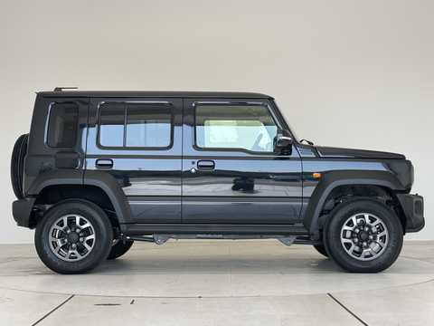 カタログ画像：ジムニー （JIMNY） ＸＧ 2025年11月 3BA-JB64W 660cc 燃費14.3km / l メイン