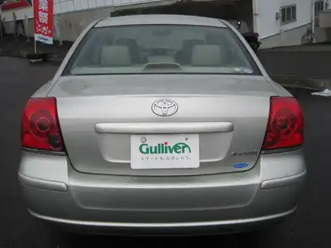 カタログ画像：アベンシスセダン （AVENSIS SEDAN） Ｌｉ 2004年4月 CBA-AZT250 2000cc シルバーメタリック 燃費13.0km / l バック