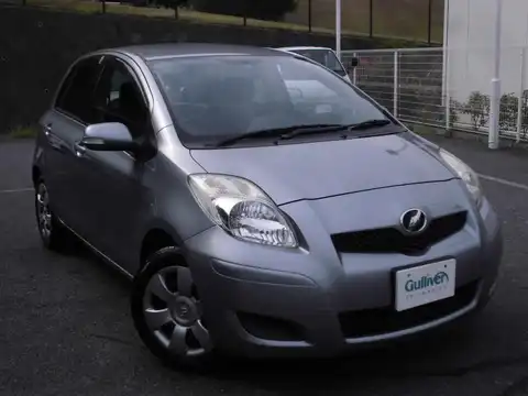 カタログ画像：ヴィッツ （VITZ） Ｕ 2007年8月 DBA-SCP90 1300cc シルバーマイカメタリックorミディアムシルバーメタリック 燃費19.6km / l メイン（その他）