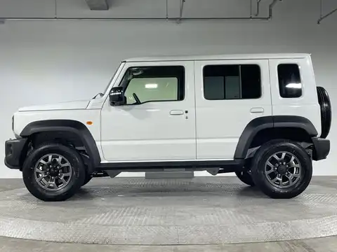 カタログ画像：ジムニー （JIMNY） ＸＧ 2025年11月 3BA-JB64W 660cc 燃費14.3km / l 外装